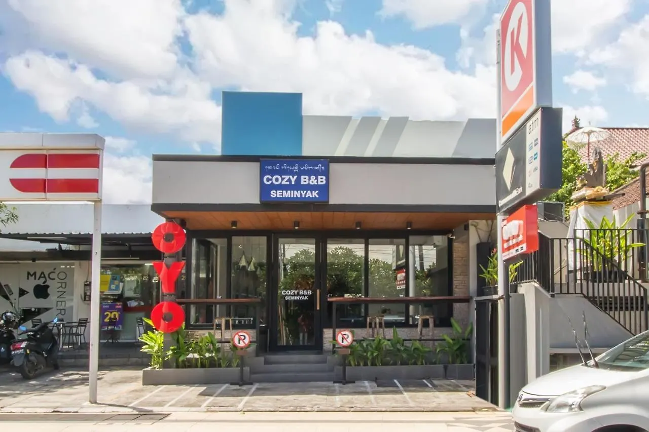 Oyo 2854 Cozy B&B Seminyak